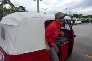 Flores-Tuc-Tuc Flores-Tuc-Tuc